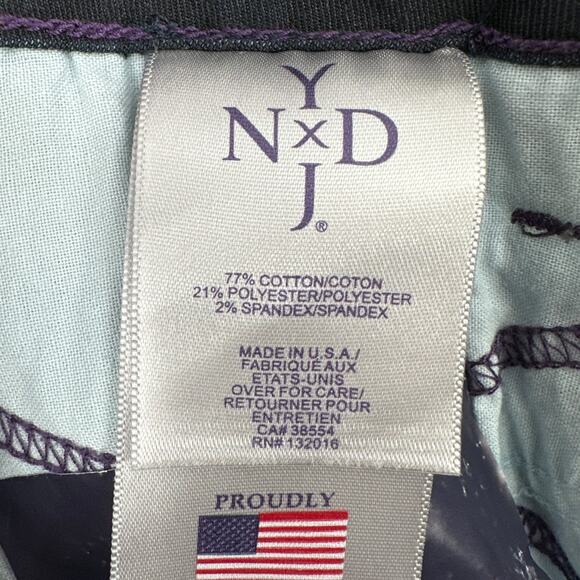 NYDJ Color Block Design Straight Leg 5 Pocket Style Trendy Jeans‎ Petite 6 - Picture 4 of 8